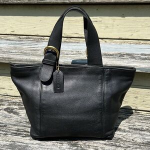 Coach Waverly Vintage Black Leather Y2K Tote Style Medium Handbag Satchel Purse